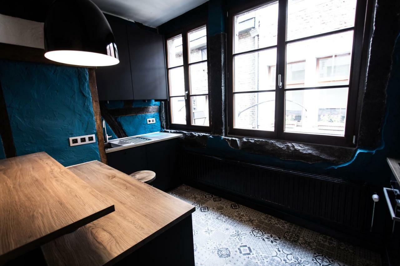 Appartement Atypique - Coeur Historique De Лиеж Екстериор снимка
