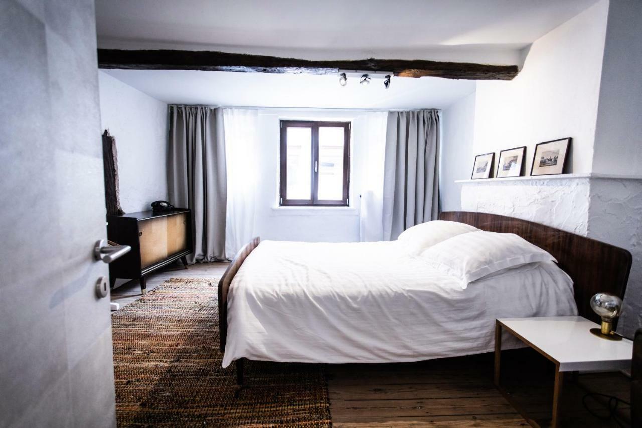 Appartement Atypique - Coeur Historique De Лиеж Екстериор снимка